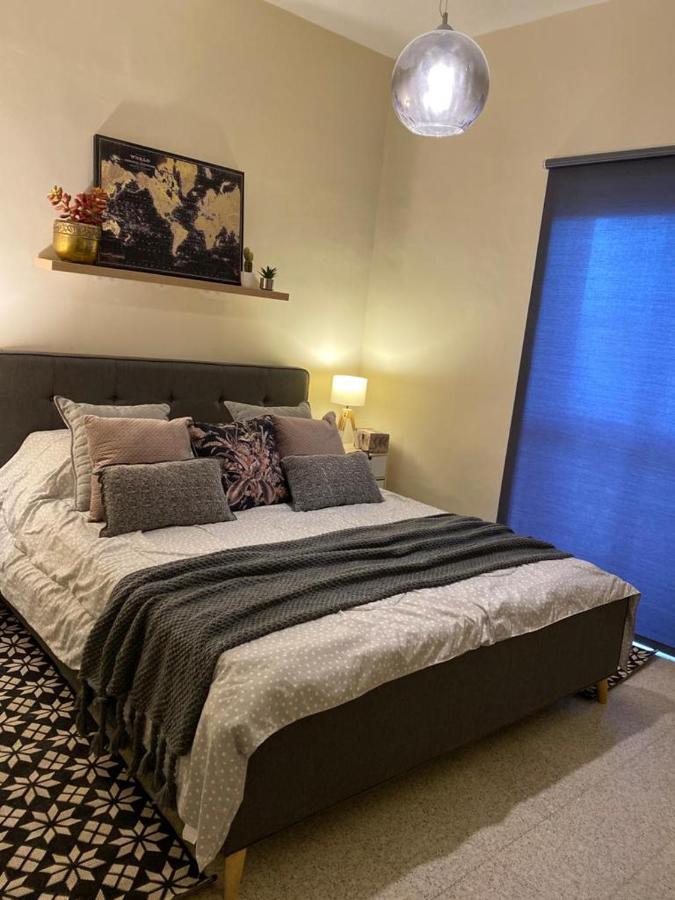 A Sea View Maisonette Right On The Waters Edge. Apartment St. Paul's Bay Exterior photo